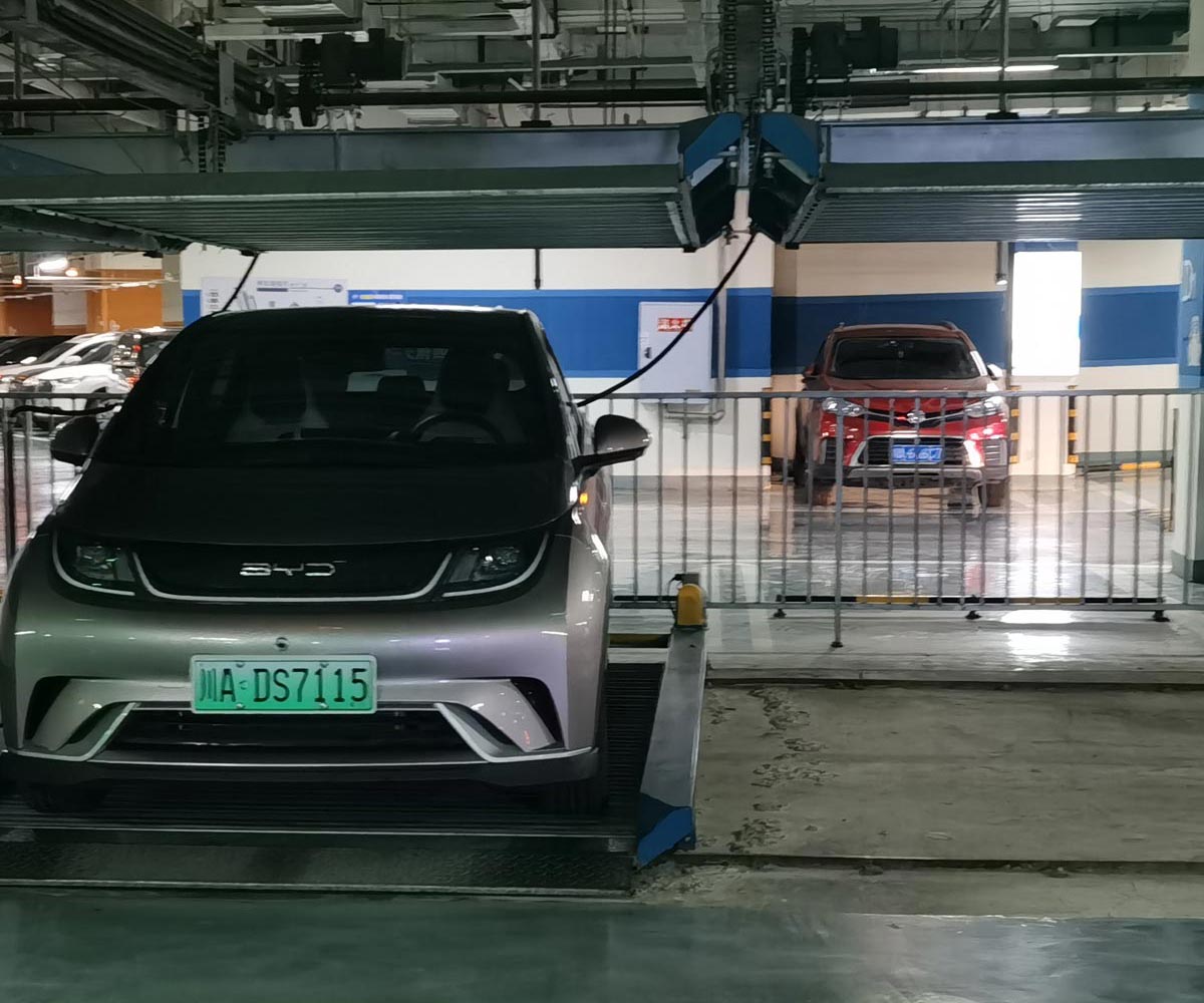 長武二層簡易類機(jī)械立體車庫過驗(yàn)收
